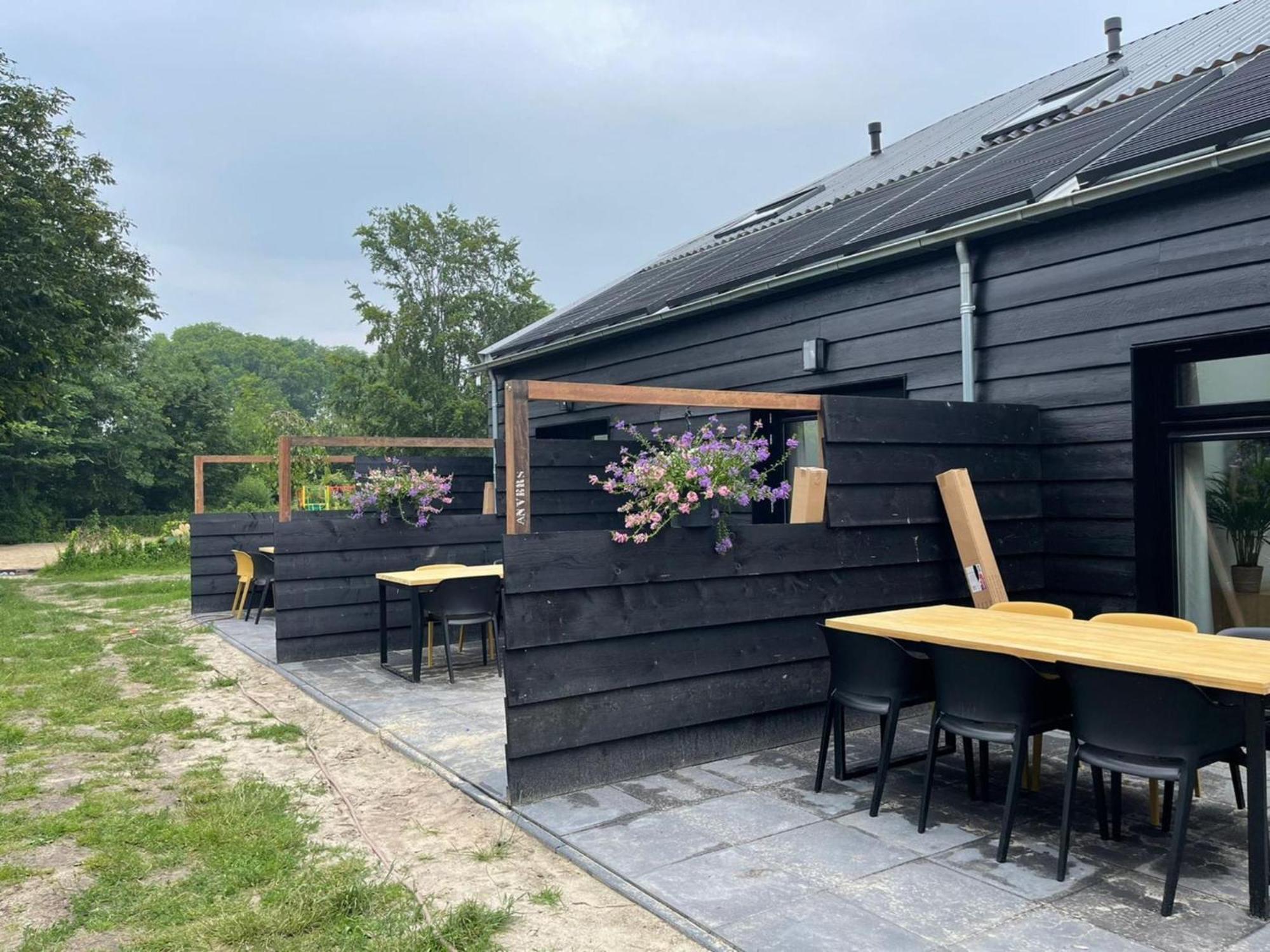 Cozy Holiday Home In Vrouwenpolder Close To The Beach Esterno foto